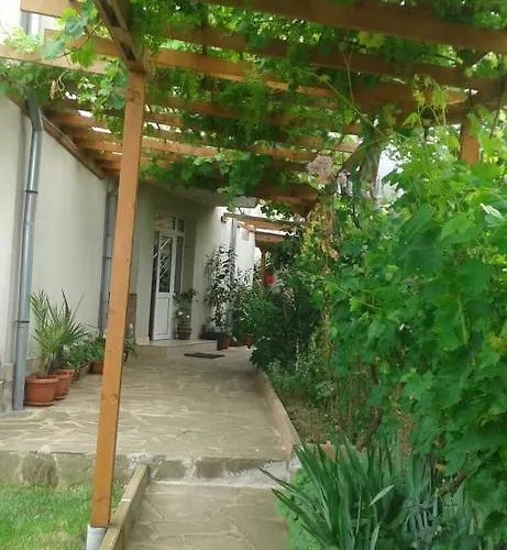 Prestige Къща за гости 3*