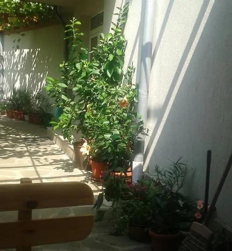 Къща за гости Prestige 3*